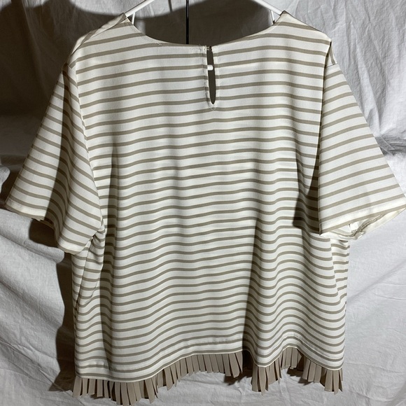 DE COLLECTION XXL TOP CREME COLOR STRIPED WITH TAUPE LIKE NÉW NON SMOKER - Picture 3 of 3
